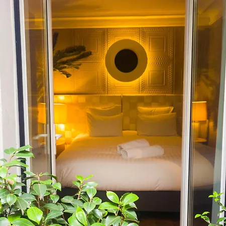 Pic De Notre Dame, Charming Suites Paris Exterior foto