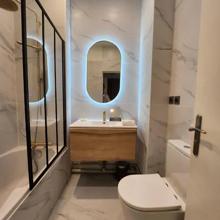 Pic De Notre Dame, Charming Suites Paris Exterior foto